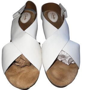 Clarks Artisan Caslynn Shae Wedge Sandal White Nubuk Leather Size 11